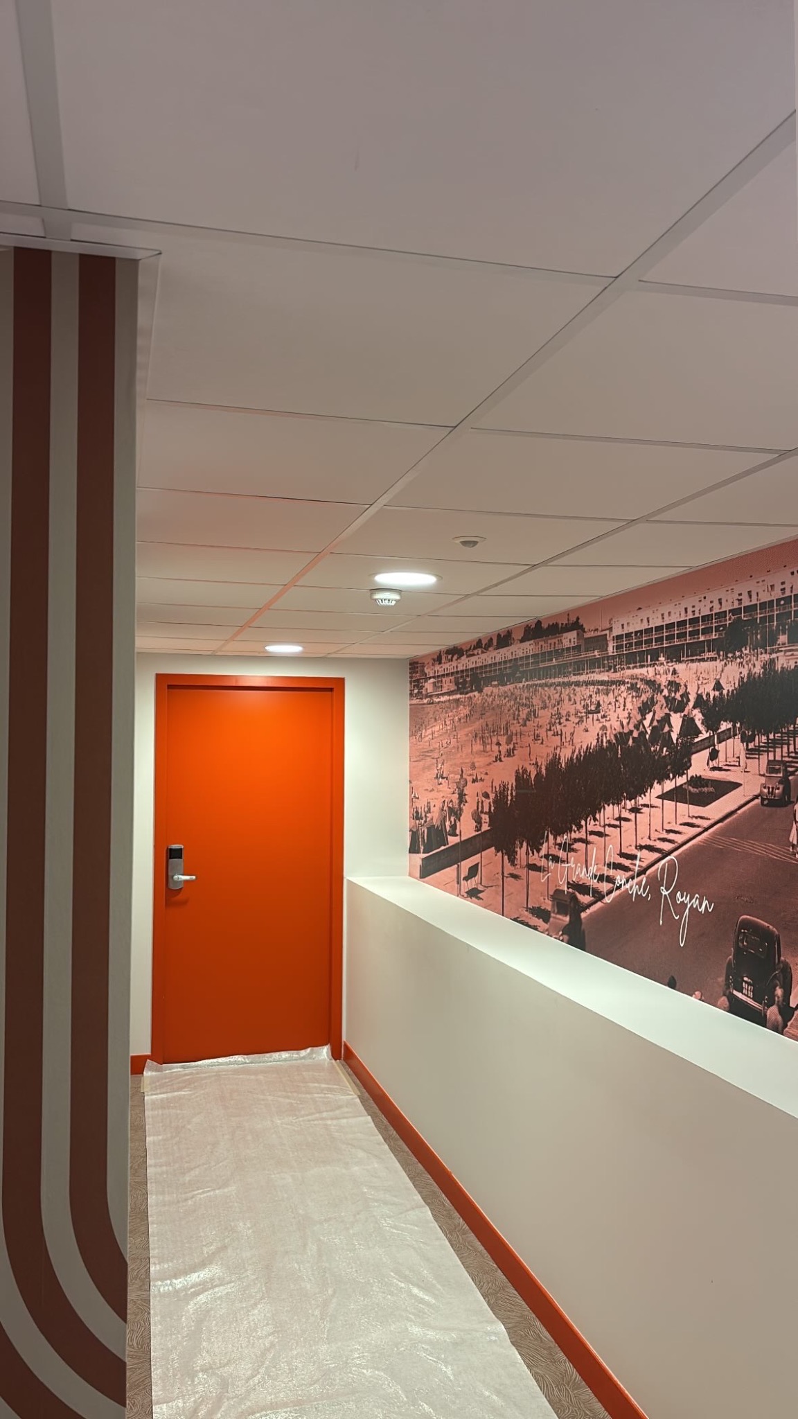 Éclairage d’une circulation de l’hôtel